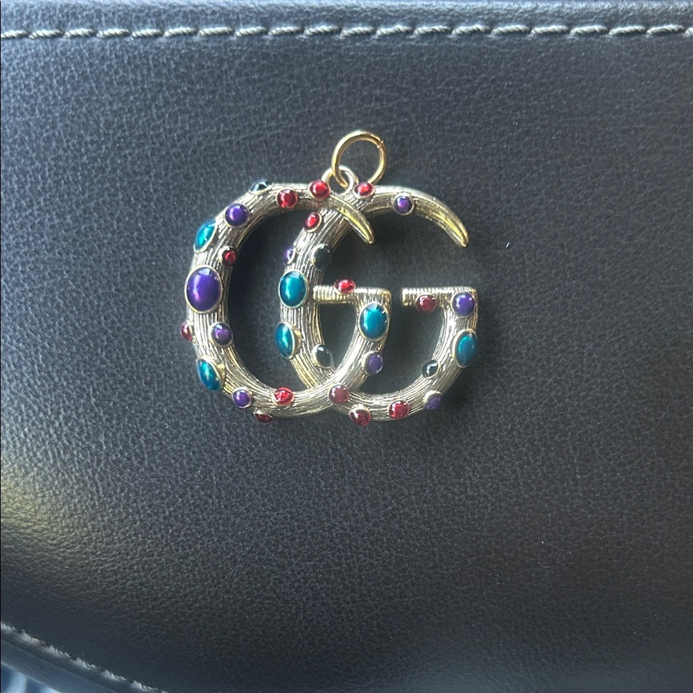 Beautiful Gold GG Pendant with Multicolor Stones!